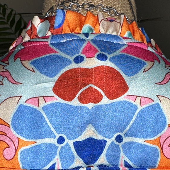 Ciebon Vibrant Multicolor Long Sleeve Dress - Picture 6 of 12